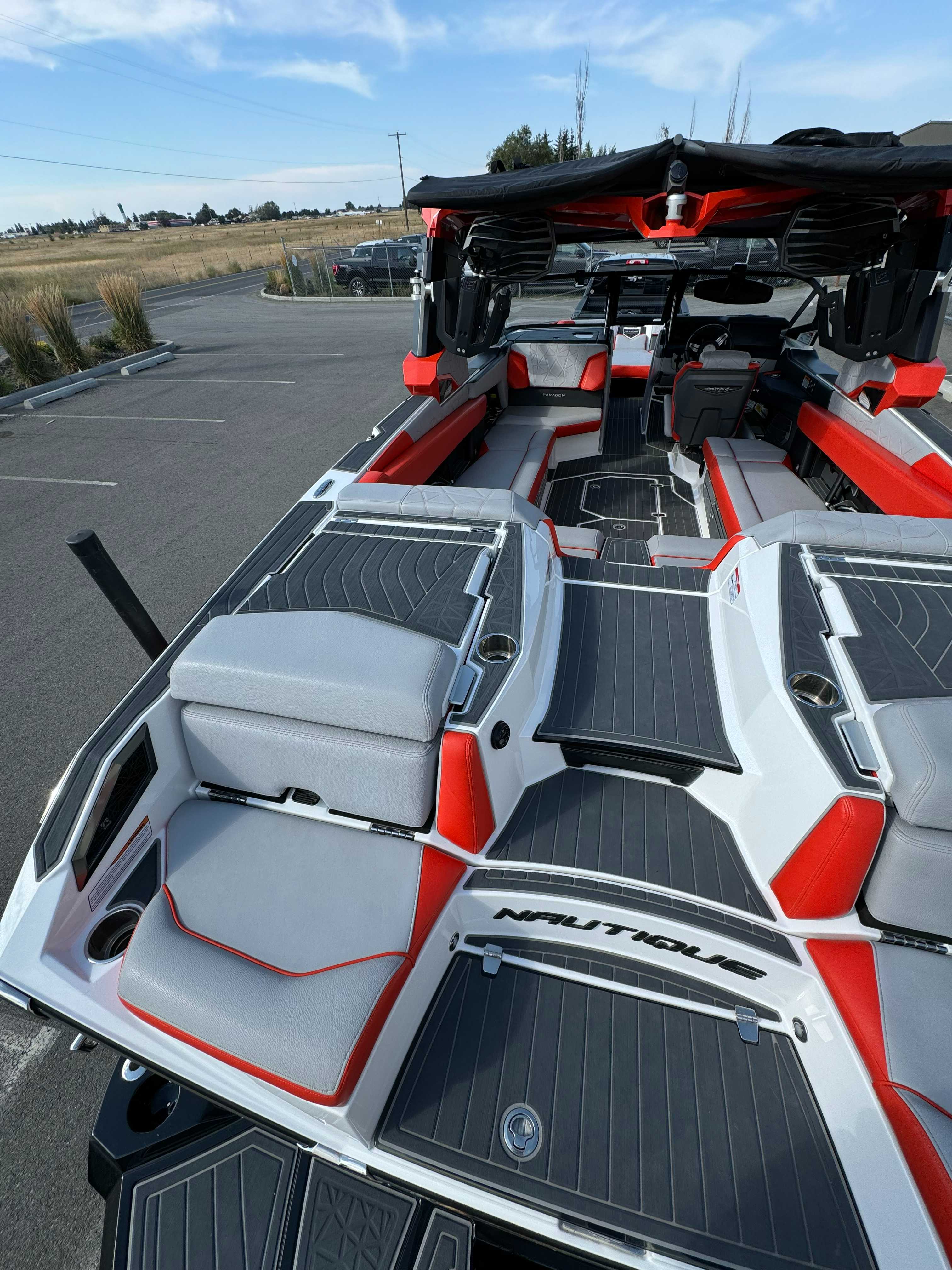 2020 Nautique g25 paragon Icon